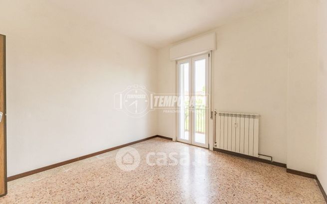 Appartamento in residenziale in Via A. Grandi 2