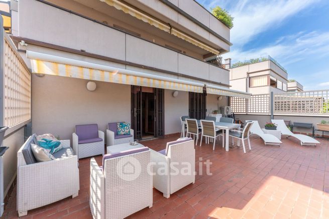 Appartamento in residenziale in Via Lavino 131