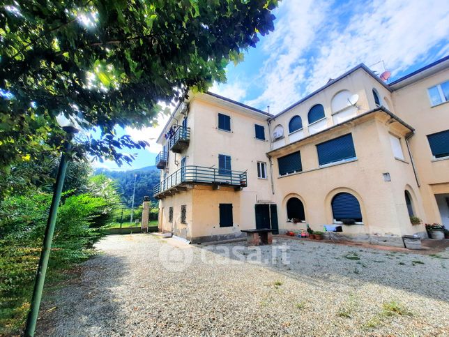 Appartamento in residenziale in Via Aosta