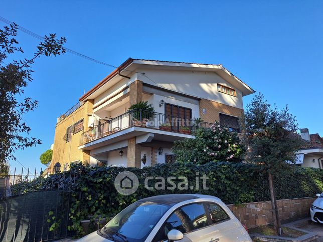 Appartamento in residenziale in Via A. Cassani 70