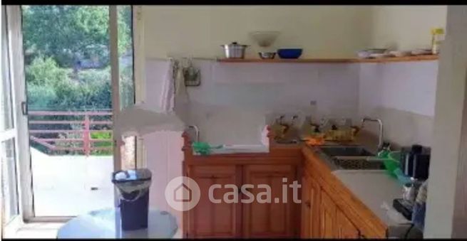 Casa indipendente in residenziale in Via Santo Nicola