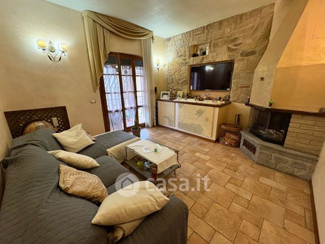 Appartamento in residenziale in Zona E