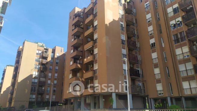 Appartamento in residenziale in Via Augusto Vera 19