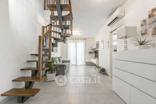 Appartamento in residenziale in Via Oriana Fallaci 27