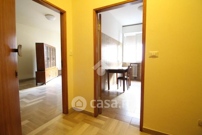 Appartamento in residenziale in Via Luigi Sostegni 9