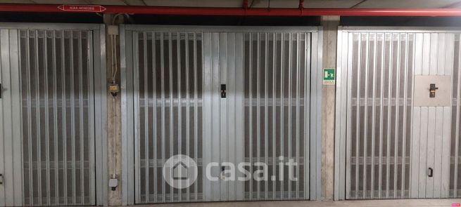 Garage/posto auto in residenziale in Viale Aretusa 8