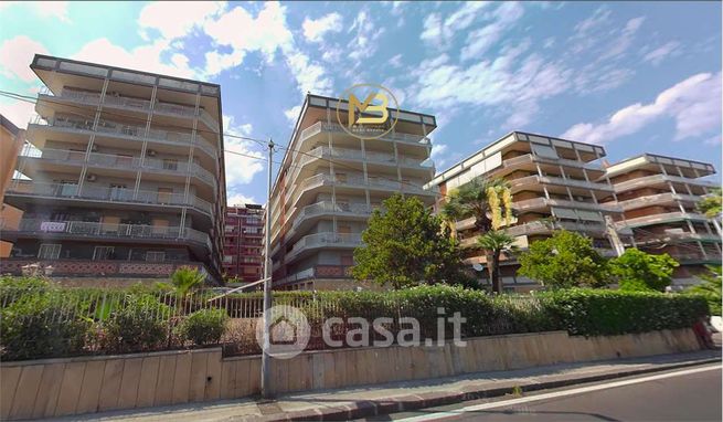 Appartamento in residenziale in Via Monti Iblei 1