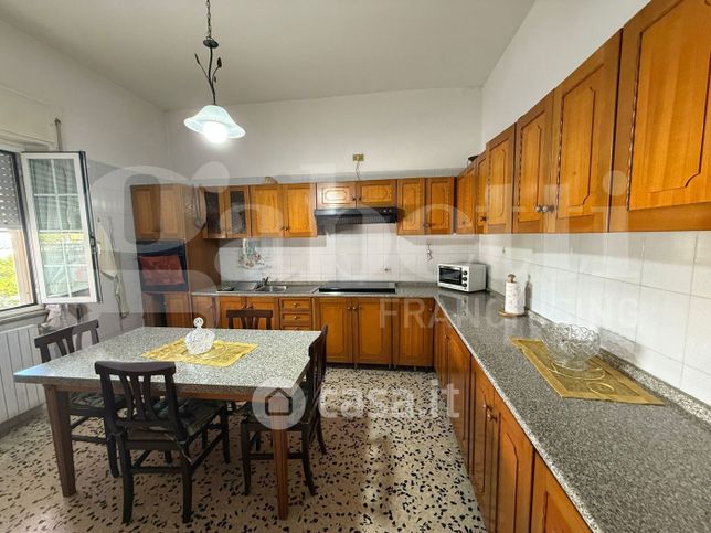Villa in residenziale in Via Santa Maria Goretti 180
