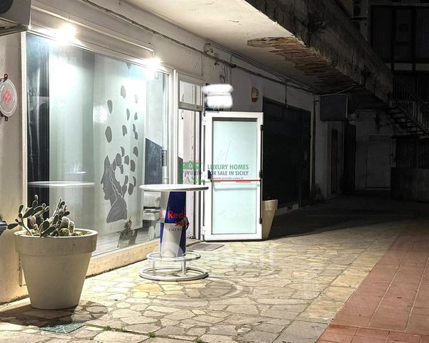 Box/posto auto in residenziale in 