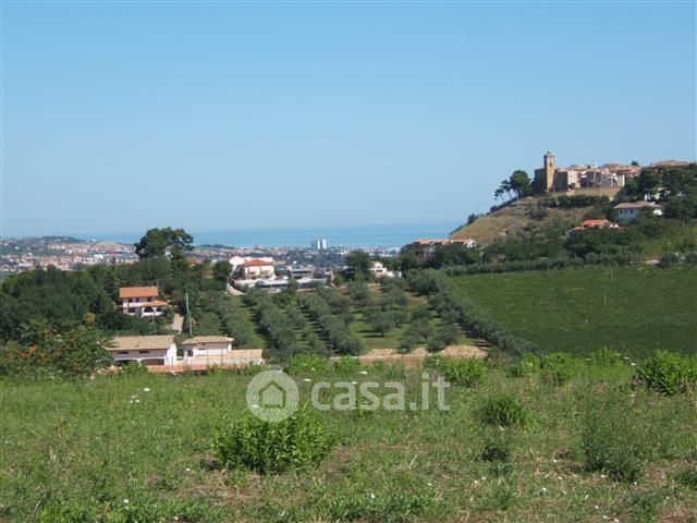 Terreno edificabile in residenziale in Contrada Collevento