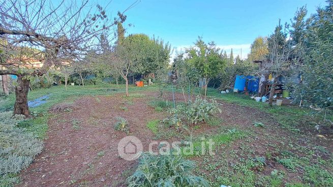 Terreno agricolo in commerciale in Via Roma 273