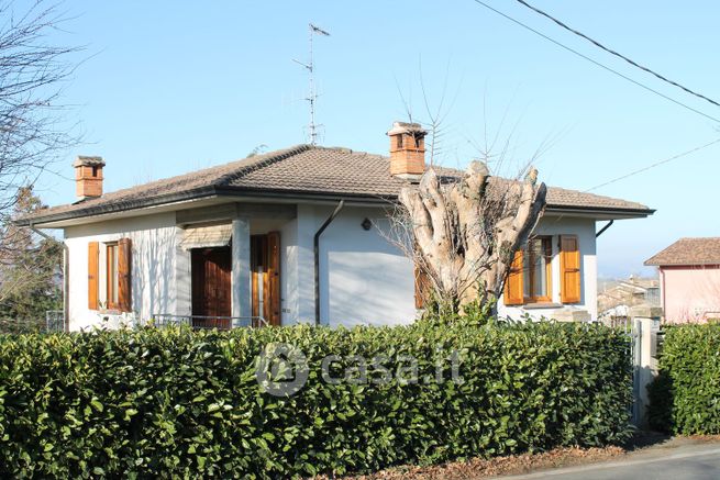 Casa indipendente in residenziale in Strada Corticone