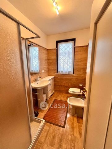 Villetta a schiera in residenziale in Via Giovanni Pascoli 48