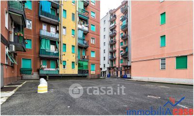 Box/posto auto in residenziale in Via 8 Marzo 6