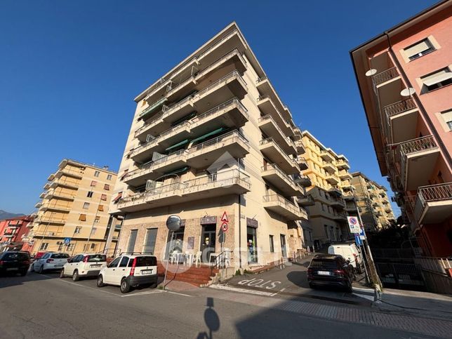 Appartamento in residenziale in Via Fratelli Cervi 5