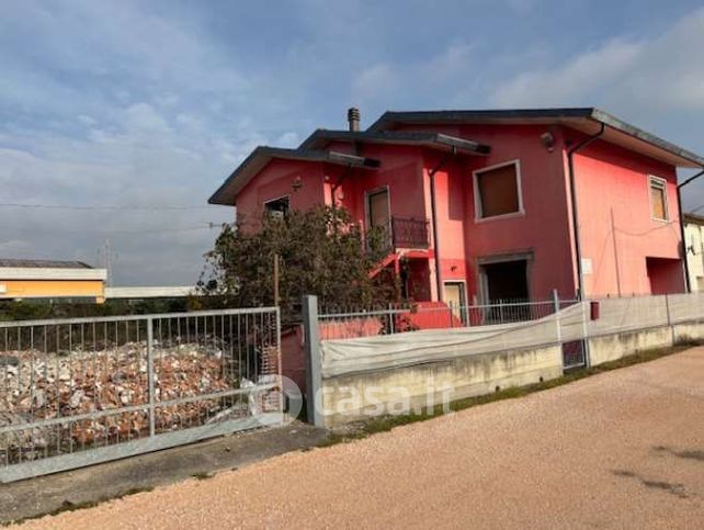 Appartamento in residenziale in Via Le Fasolare