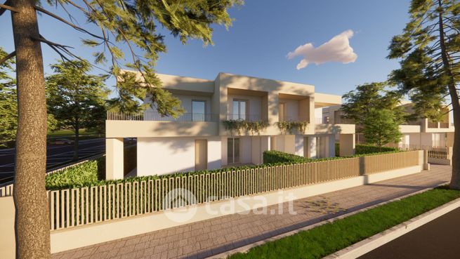 Casa bi/trifamiliare in residenziale in 