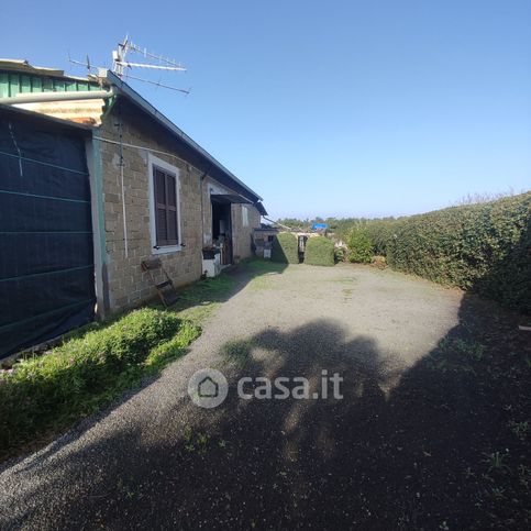 Terreno agricolo in commerciale in 