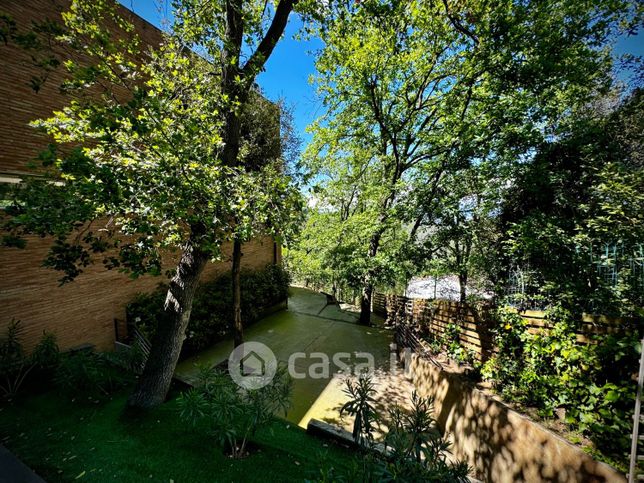 Casa indipendente in residenziale in Strada Valpiana 26