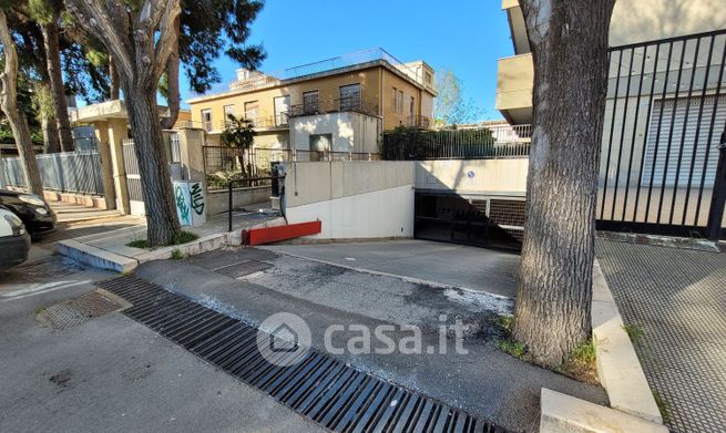 Garage/posto auto in residenziale in Via Antonio Gramsci 10