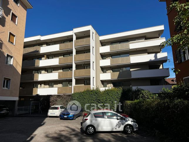 Appartamento in residenziale in Via Vicenza