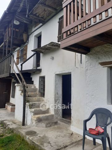 Baita/bungalow/chalet/trullo in residenziale in Frazione Croci