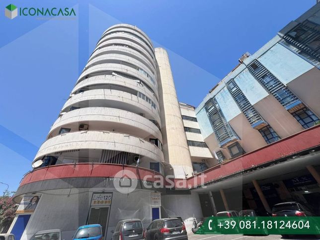 Attivitã /licenza (con o senza mura) in commerciale in Via Nicola Nicolini 68