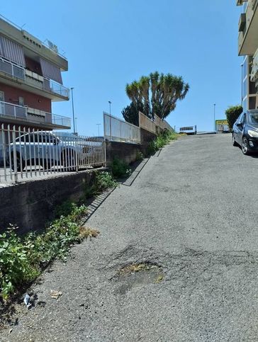 Box/posto auto in residenziale in Riposto