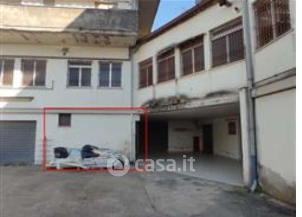 Box/posto auto in residenziale in Via Pietro Nenni