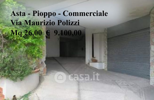 Box/posto auto in residenziale in Via Maurizio Polizzi