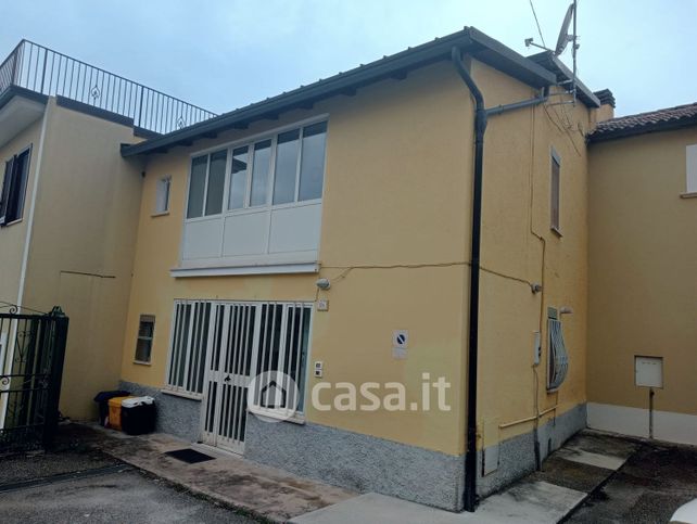 Casa indipendente in residenziale in Via delle Nocelle 18