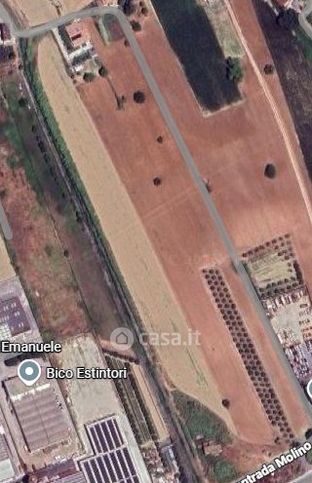 Terreno agricolo in commerciale in Via 1Âº Maggio