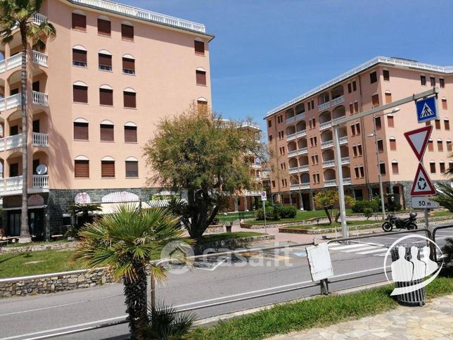 Appartamento in residenziale in Via Aurelia 104