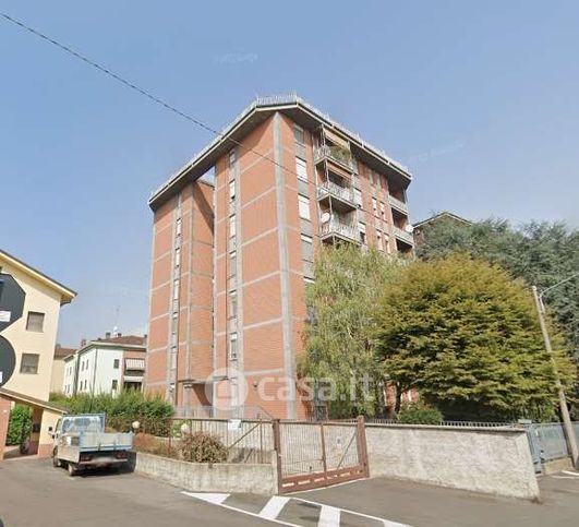 Appartamento in residenziale in Via Doberdò 10