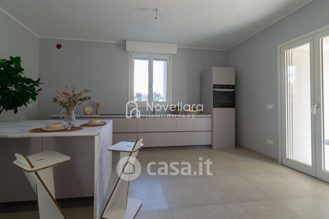 Villa in residenziale in 