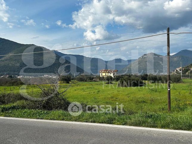 Terreno edificabile in residenziale in Strada Statale 7