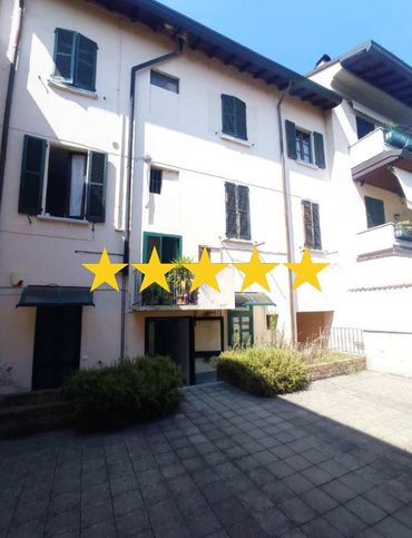 Appartamento in residenziale in Via Matteo da Campione