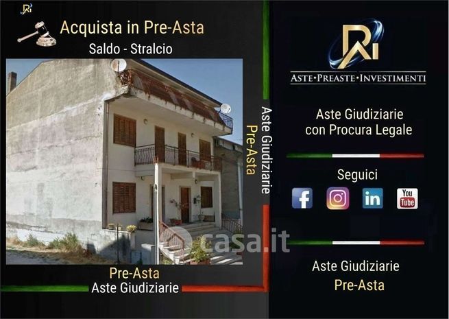 Casa indipendente in residenziale in Via Roma 137