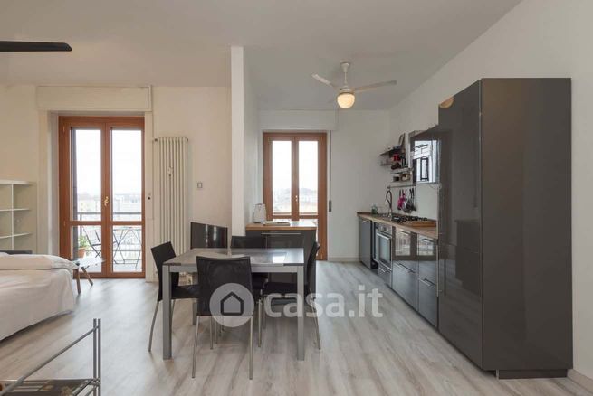 Appartamento in residenziale in Via Gian Carlo Castelbarco 2
