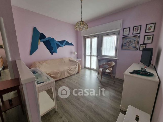 Appartamento in residenziale in Via Luigi Cadorna