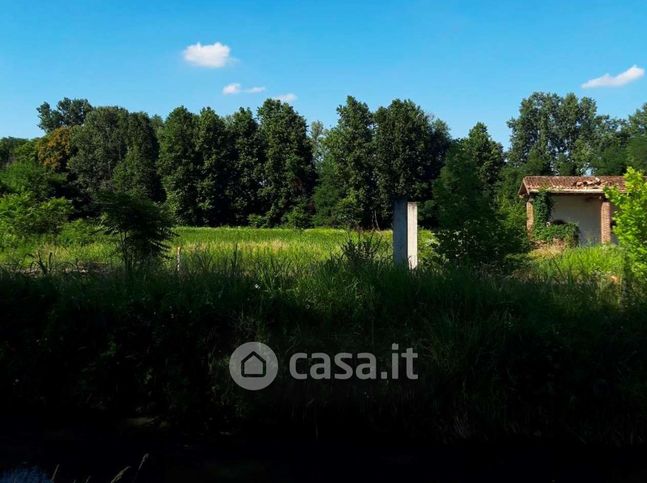 Terreno agricolo in commerciale in Via Naviglio