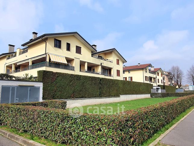 Appartamento in residenziale in Via Alessandro Volta 176