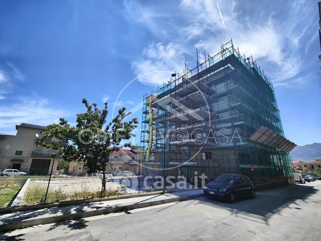 Appartamento in residenziale in Via Giacomo Puccini 6