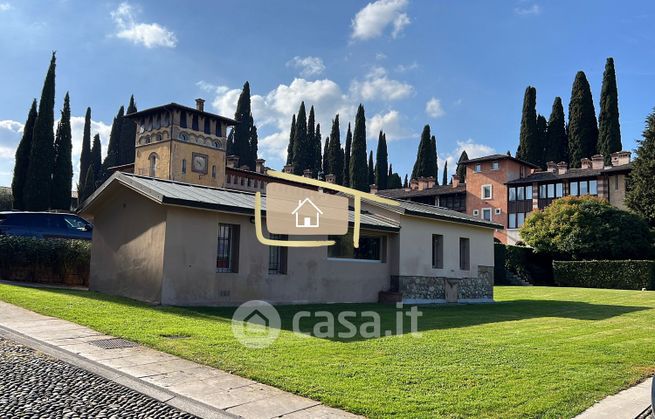 Appartamento in residenziale in Via Tenuta le Posteghe
