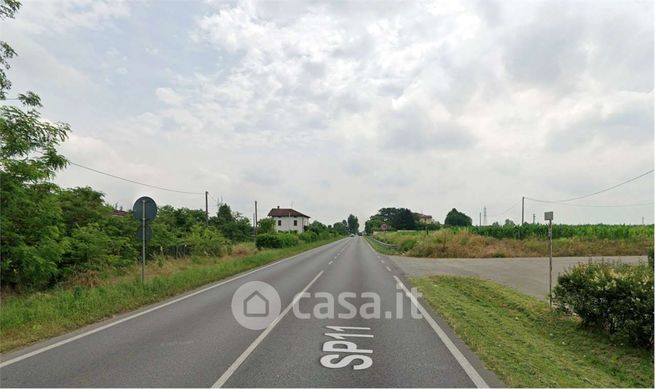 Terreno agricolo in commerciale in Via Milano