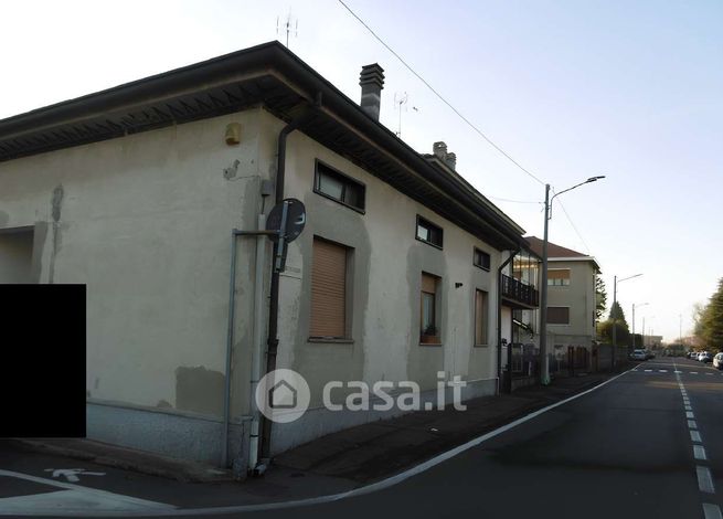 Appartamento in residenziale in Via Pavia 2