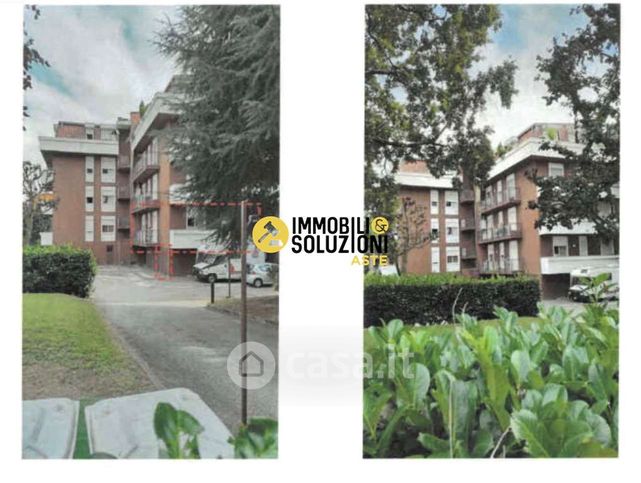 Appartamento in residenziale in Via Arbusta 16