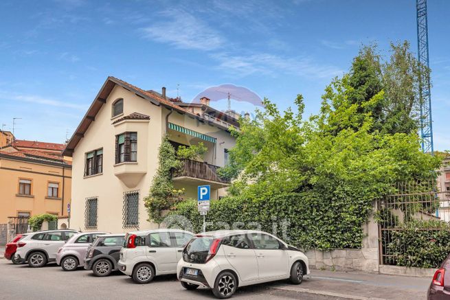 Appartamento in residenziale in Via Antonio Cecchi 9