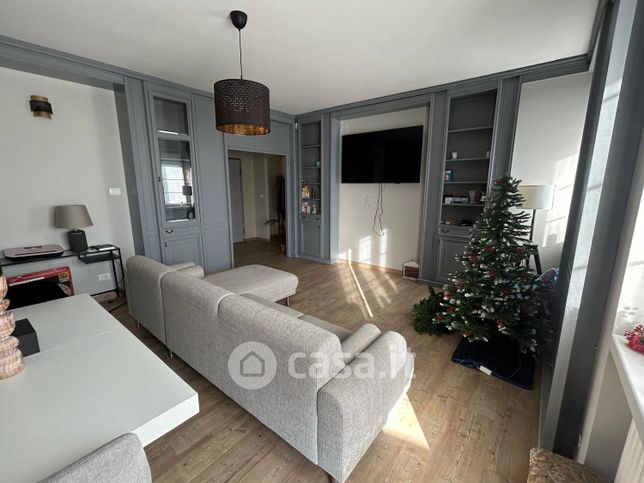 Appartamento in residenziale in Via Bard 40