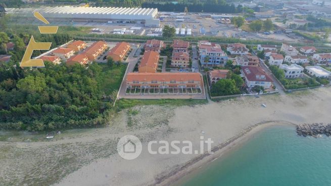 Villa in residenziale in Via del Pescatore